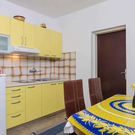Orebic Apartment 4 아파트 *
